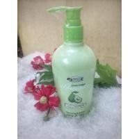 ราคา Beauty Cottage Country Delight Avocado Bath Cream 280ml. (1 ชิ้น) ครีมอาบน้ำสูตรอโวคาโด้ ช่วยสร้างคอลลาเจน ผิวเรียบเนียน (7311848919)