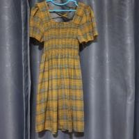 ราคา เดรสสีเหลือง.ลายสก็อต สม็อคหน้า-หลัง แต่งสายไขว้หลัง (4043460546)