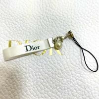 ราคา ‼️ที่ห้อยโทรศัพท์ Dior ดิออร์ สีขาวดำ‼️ (16337228107)