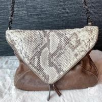 ราคา (used) Boyy Bag Slash Medium สีเทา ปั้มลายหนังงู (16667371831)