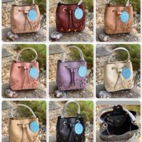 ราคา กระเป๋าแบรนด์แท้ Pimmy ทรงถัง (5336928071)