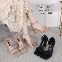 ราคา ✨ รองเท้าส้นหนา สูง 3.5 นิ้ว ปิดส้นเท้า รัดข้อ ทรงสวย แต่งสายอะไหล่ห้อย (20672456822)