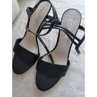 ราคา ร้องเท้าส้นสูง charles & keith มือสอง สภาพใหม่มากค่ะใส่ครั้งเดียว (9829585101)