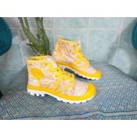 ราคา ขาย Palladium brand women& 39;s รองเท้ากลางแจ้งขนาด 37 พื้นรองเท้า 23 cm สภาพป้ายการสูญเสีย (20575394527)