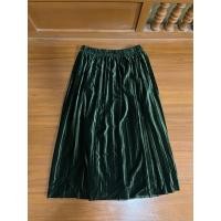ราคา กระโปรงพลีทสีเขียวเข้มกำมะหยี่ (26564612618)