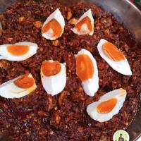 ราคา น้ำพริกเผาไข่เค็ม เผาไข่เค็ม นัวๆ กระปุก200กรัม (24915762019)