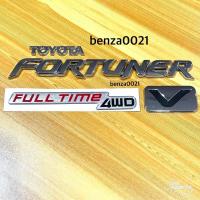 ราคา โลโก้ TOYOTA+FORTUNER+FULL TIME 4WD+V ติดท้าย FORTUNER ยกชุด 4 ชิ้น (16589055152)