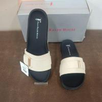 ราคา POLO RALPH HOUSE DR 01 รองเท้าแตะผู้หญิง IVORY (26524528995)