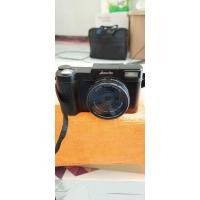 ราคา กล้อง Digital Camera ยี่ห้อ AmKov มือสอง จอมีตำนิ เป็นเส้นตามรูป (24577777585)