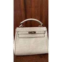 ราคา HERM*S TOTE BAG สีขาว CROCO MOTIF (26715230442)