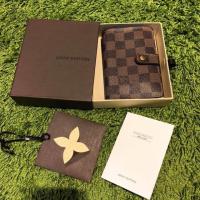 ราคา Used LV Damier Wallet (1419616730)