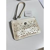 ราคา coach card holder ที่ใส่บัตรและเงินมีสายคล้องมือ (22845969245)