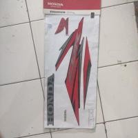 ราคา CBR 150R facelift K45N แฟริ่ง Striping, CBR 150R facelift แฟริ่งขวาสติ๊กเกอร์ปีก (41571516459)