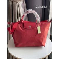 ราคา กระเป๋าสะพาย Longchamp Le Pliage Neo Size M สีแดง รุ่นยอดนิยมค่ะ : Factory Outlet (5375433203)
