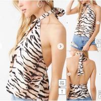 ราคา Forever21 size m เสื้อผูกคอลายเสือ (7900863621)