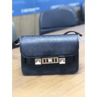 ราคา กระเป๋า​หนังวัวแท้​ Ps11​ สีดำ​ Size24cm. (1550275287)