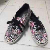 ราคา รองเท้าผ้าใบ vans เชสเชียร์ Cheshire cat มือสอง สินค้านำเข้า (21290882754)