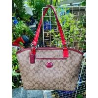 ราคา coach แท้ มือสองสภาพ 80% ตำหนิสายเปลี่ยนมา (อ่านรายละเอียดก่อนซื้อ) (26275850989)