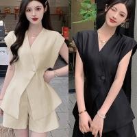 ราคา เสื้อสูทแขนกุด แต่งติดกระดุมไขว้ ทรงกระดุม 1 เม็ด สไตล์เกาหลี ผ้าฮานาโกะ มีซับใน ทรงสวย ใส่แล้วลูกคุณหนู ดูแพงมาก (41061470974)