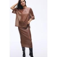 ราคา H&M(เอชแอนด์เอ็ม) เสื้อท็อปโอเวอร์ไซส์ประดับเลื่อม Women Oversized sequined top 1317609_1 (52350753292)