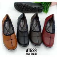 ราคา รองเท้าคัชชูส้นเตี้ย#รองเท้าคัชชูผู้ใหญ่ AT528 (3854011265)