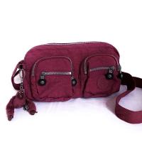 ราคา [กระเป๋ามือสอง] KIPLING ของแท้! Crossbody! *ตำหนิลิง* 10.5นิ้ว สีแดงอมม่วง กระเป๋าสภาพดี กระเป๋าสะพายข้าง คิปลิงค์ (28025724873)