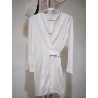ราคา [NEW] UNIQLO Hana Tajima Tencel Wrap Long Sleeve Satin Tunic (Cream) Size L (21706243762)