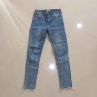 ราคา กางเกงยีนส์ ป้าย Wow (4442882257)