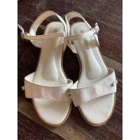 ราคา miu miu รองเท้าแตะ ของแท้ size 39 (16633843155)