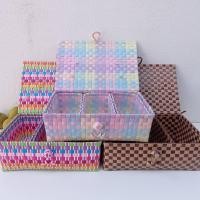 ราคา ตระกร้าสานเส้นพลาสติก กระเป๋าสานเส้นพลาสติก ตระกร้าจ่าย แม่ลูกกลาง กว้าง22ยาว33สูง16 CM วัดจากขอบปากตระกร้า (3193091761)