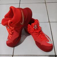 ราคา ขายรองเท้าบาสมือสอง* (43522008066)