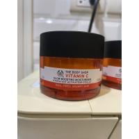 ราคา พร้อมส่งป้ายไทย The Body Shop Vitamin C Glow Boosting Moisturiser 50 ml (6658995715)