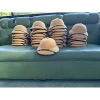 ราคา หมวกกะโล่ พลาสติก (ทรงท่านขุน) ขนาดฟรีไซค์ สายนัดคางปรับระดับได้ สีครีม/สีเขียว (20251382499)