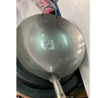 ราคา กะทะเหล็ก ด้ามไม้ 16" ผลิตจากเหล็กอย่างดี ตรานกพิราบ เนื้อ เงา สวย ร้อนไว (7048357005)