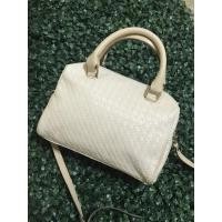 ราคา กระเป๋าทรงหมอนลายสาน จร้าา (9000387199)