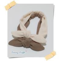 ราคา Tommy Crafts ผ้าคาดผมโบว์ผ้าฝ้ายอัดยับ ไซส์เด็ก/ไซส์ผู้ใหญ่ สีครีม Marshmallow/สีน้ำตาล Caramel Cafe cotton Hairbands (22975219087)