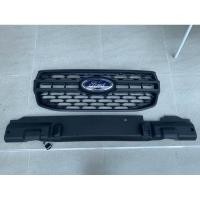 ราคา ขายกระจังหน้า และ ชุดฝาครอบไฟส่องป้ายทะเบียนหลัง ford Ranger 2022-2023 xl xls สภาพ 97% (24629141870)