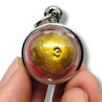 ราคา [L]KO1ลูกอมพรายกุมาร ลงรักทอง ตอกโค๊ตเลข 3 หลวงปู่ทิม วัดละหารไร่ เลี่ยมกรอบเลสอย่างดี สุดยอดแห่งเครื่องรางสายหลวงปู่ทิม (23971220009)