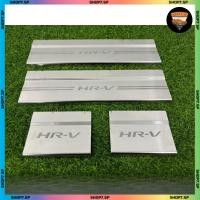 ราคา ชายบันได Honda HR-V 2015 สเตนเลส (สครับเพลท / กันรอย) พร้อมอุปกรณ์ติดตั้ง (40707288666)