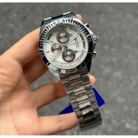 ราคา Longbo มี3สี สวยงามมากๆ เหมาะสำหรับผู้ชาย แนะนำเลยใส่แล้วดูเท่ห์แน่นอนค่ะ ดูเวลาด้วยเข็ม มี วันที่ สายเป็นแบบส์แตนเลสค่ะ (24972648144)