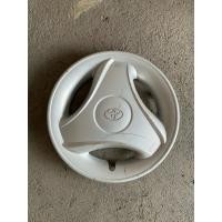 ราคา ฝาครอบกระทะล้อรถยนต์ Toyota แท้ มือสอง ขอบ14“ ราคาต่อ 1 ชิ้น (55503489947)