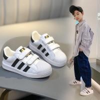 ราคา (พร้อมส่ง)รองเท้าผ้าใบเด็กอดิดาส superstar kid White/Black สีขาวคาดดำ (5026286129)