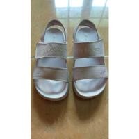 ราคา รองเท้ารัดส้น New Balance ไซส์ 37 ความยาว 23 ซม. (มือสอง) สีม่วงอ่อน (20137474186)