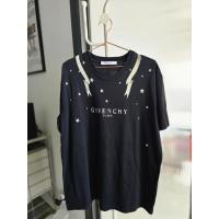 ราคา Givenchy Gemini zodiac เสื้อยืดสีดำcแบรนด์แท้ อก 38-40 สภาพ 90% (43255791267)