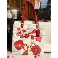 ราคา [มือสอง] กระเป๋า Coach Poppy Chan Cherry Canvas Glam Tote Bag ของแท้ (41726488169)