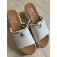 ราคา รองเท้าส้นตึกPLAYBOYแท้ (26177823049)