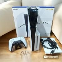 ราคา เครื่องเกม PS5 Slim Disc รุ่นใส่แผ่น ความจุ 1TB ครบกล่อง [มือ2] (26907661892)