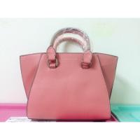 ราคา กระเป๋าcharles&keith สีส้มพีช (1413867502)