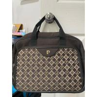 ราคา กระเป๋าเดินทางใบเล็ก pierre cardin แท้สภาพของใหม่ไม่ผ่านการใช้งาน (47551504400)