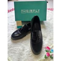 ราคา รองเท้าคัชชูผู้ชายแบรนด์ TW simply ของแท้ (23565116814)